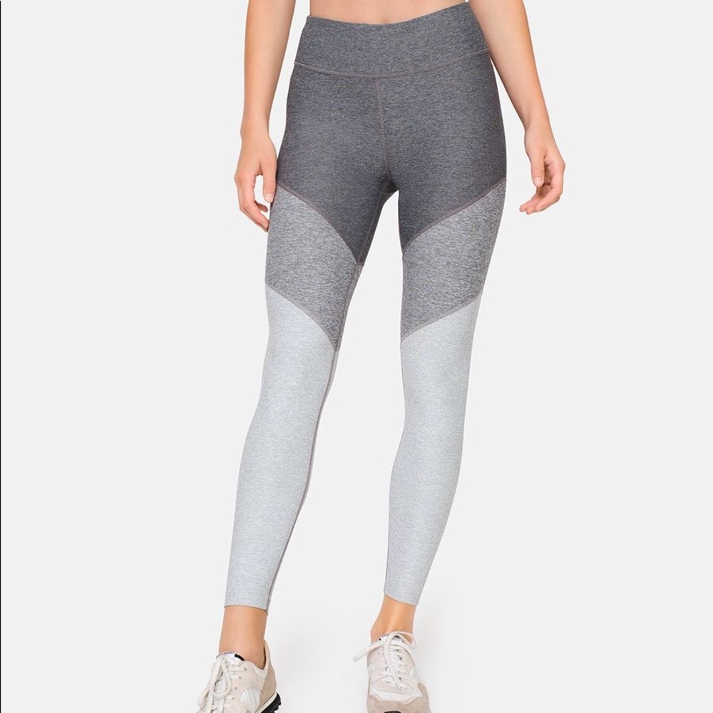 Outdoor Voices 7/8 Springs Legging